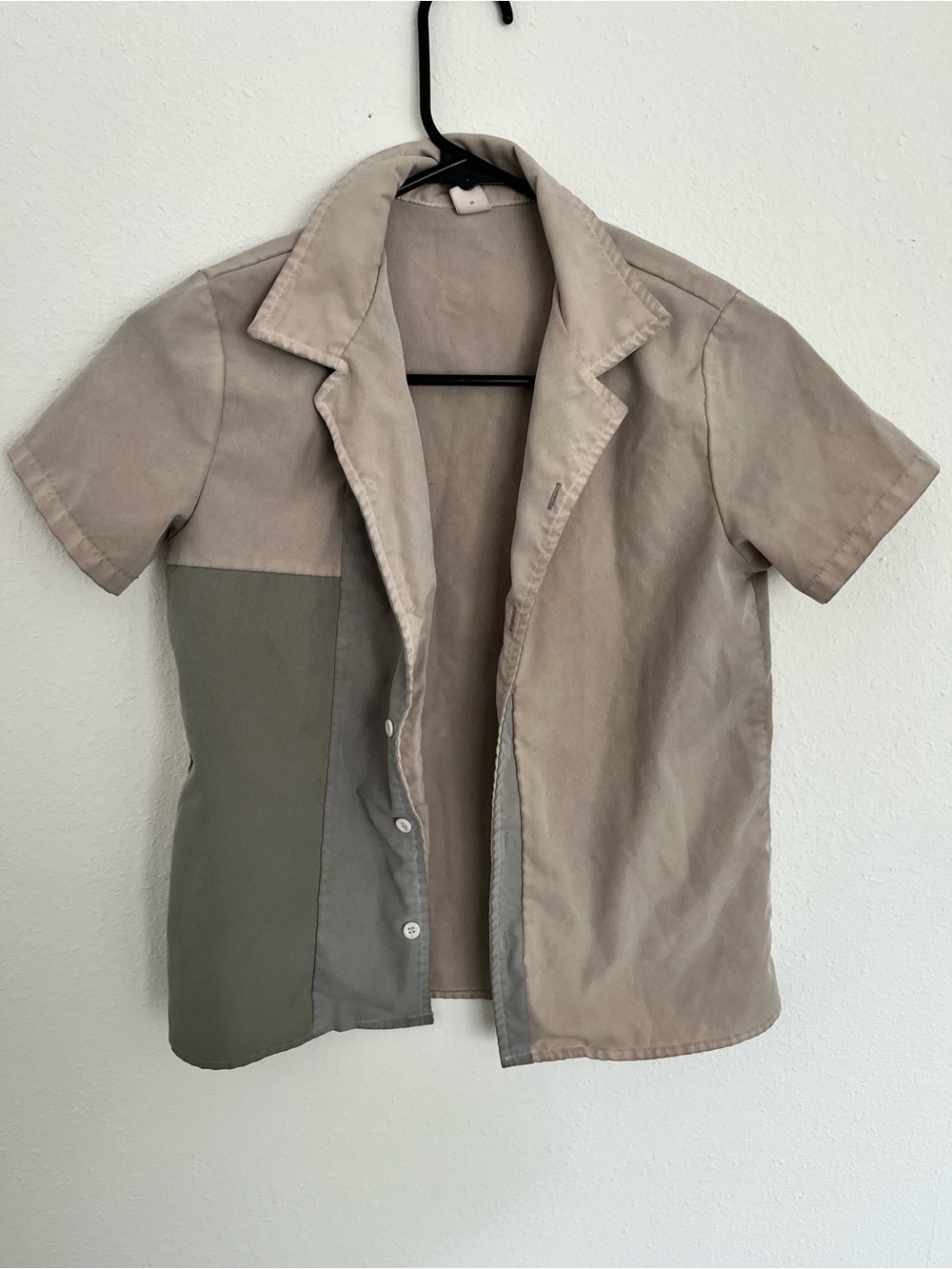SHEIN Beige and Olive Short-Sleeve Button-Front Shirt